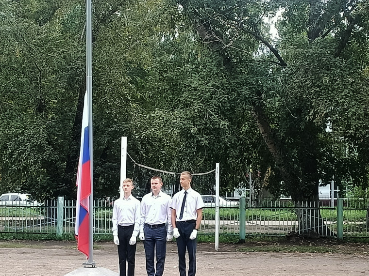 Открытие турнира по мини-футболу памяти Б.И.Кармашова.
